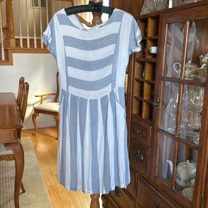 Lined lightweight striped dress